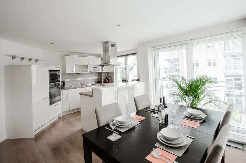 Orange Apartments - Kepplestone - Image 1
