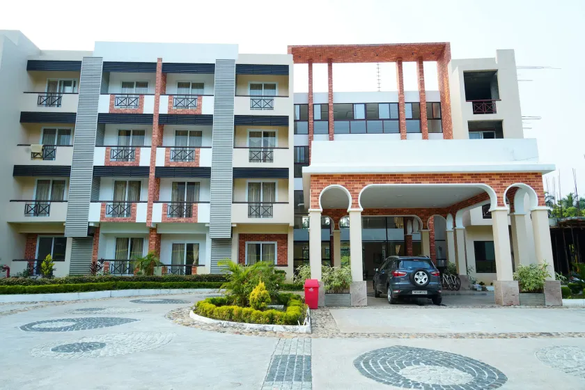 5 Falls Resort - Image 1