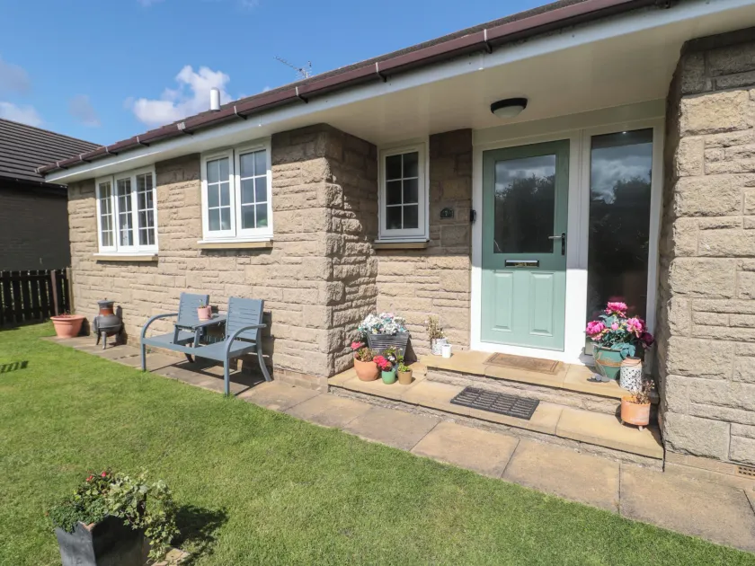 Island View Cottage - Image 1