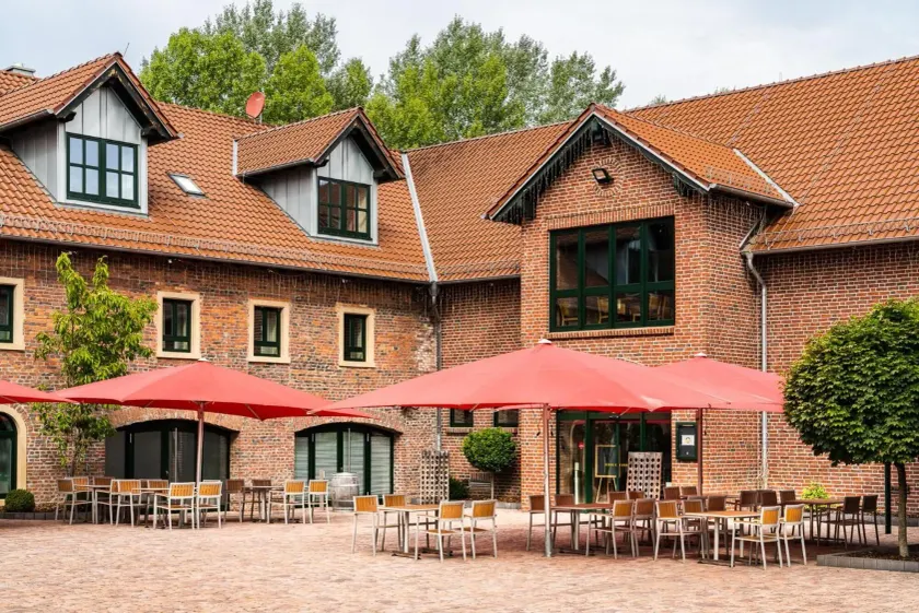 ClassicX Landhaus & Hotel - Bed & Breakfast - Image 1