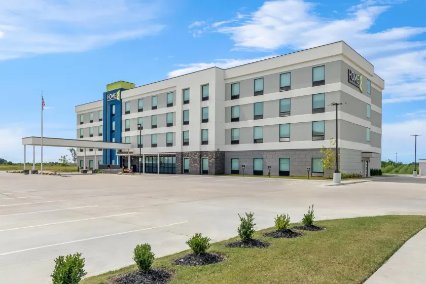 Home2 Suites By Hilton Marion - Image 1