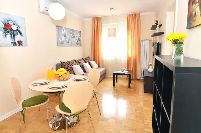Apartment Family - Image 1