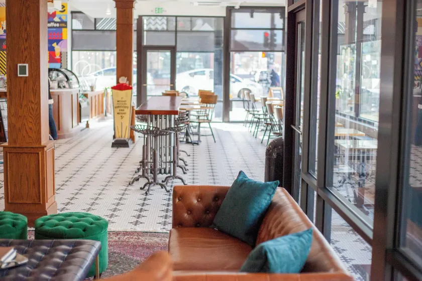 11th Avenue Hostel - Image 1