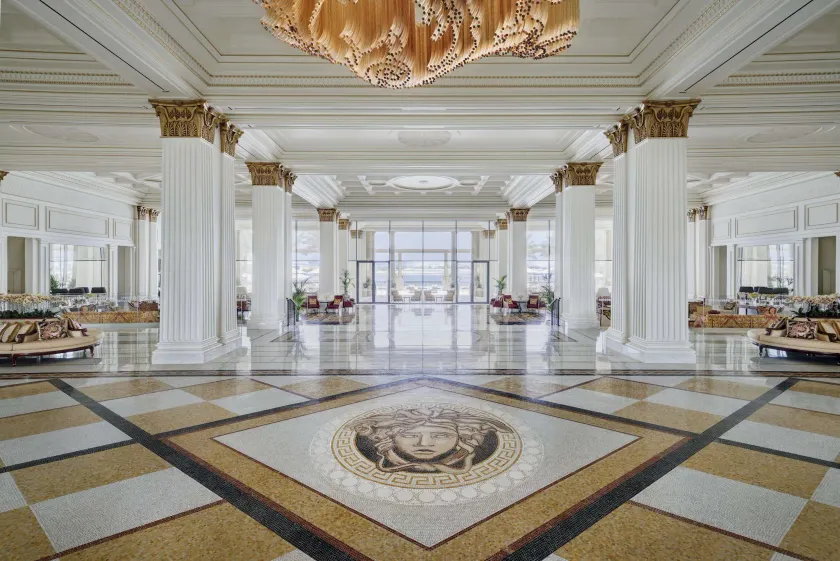 Palazzo Versace Dubai - Image 1