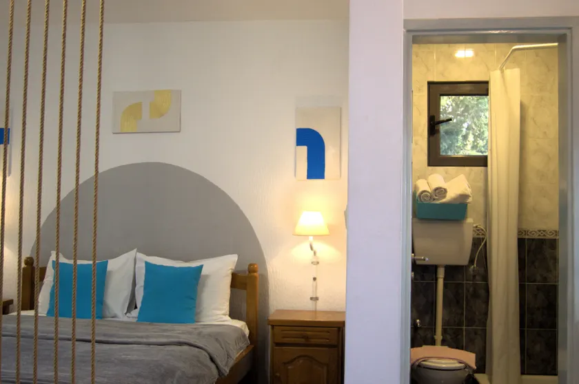 Yeshill Apart & Studio - Image 1