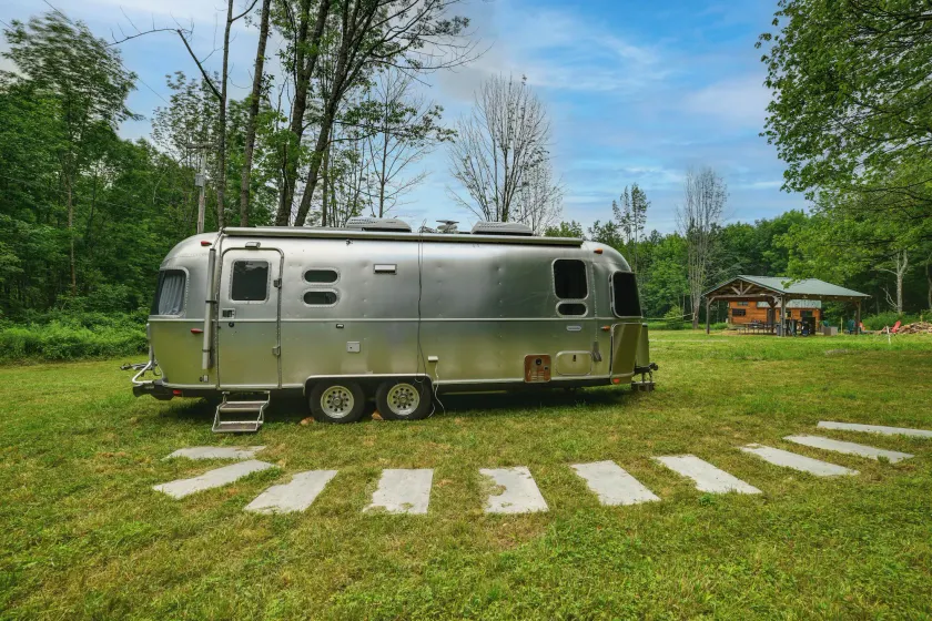 Catskills Airstream! Pavilion & Fire Pit Access - Image 1
