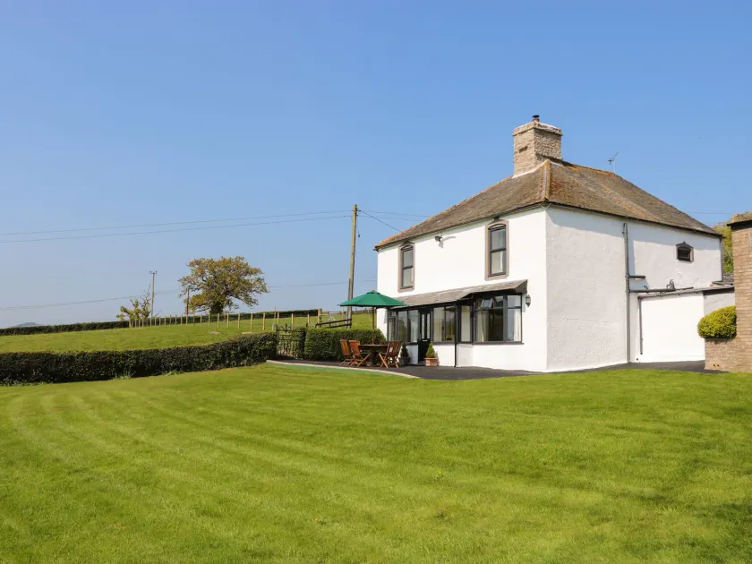 Cefn Isaf - Image 1