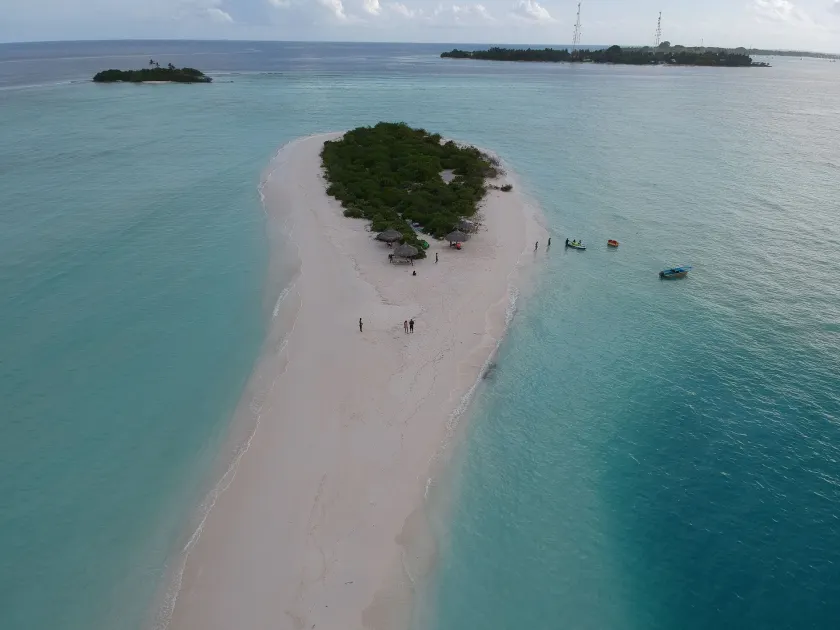 Holiday Garden Rasdhoo - Image 1