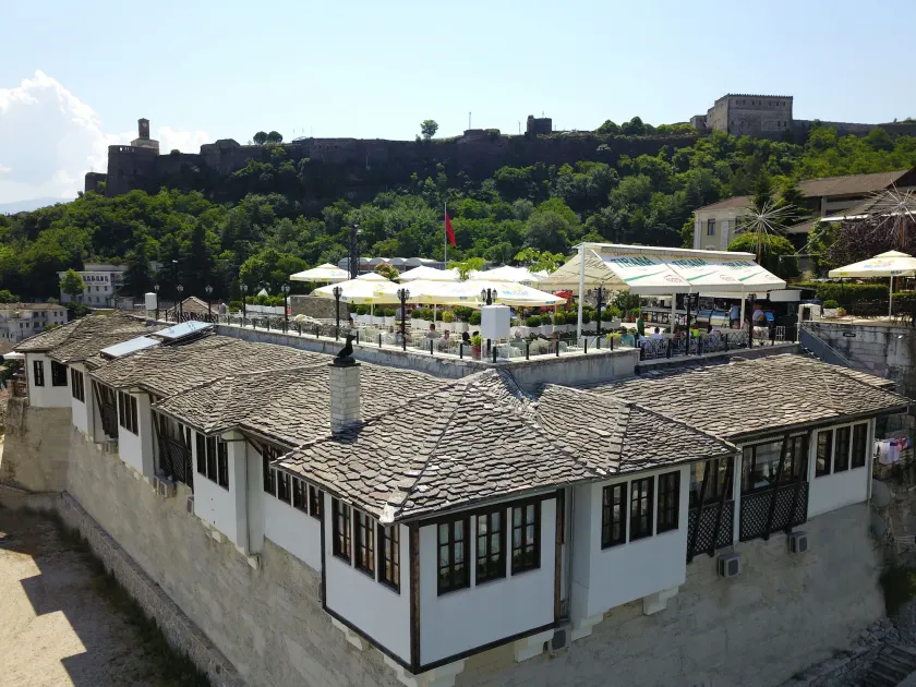 Hotel Kodra - Image 1