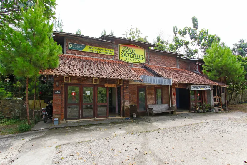 Hotel O Kopi Klotok Homestay Syariah - Image 1