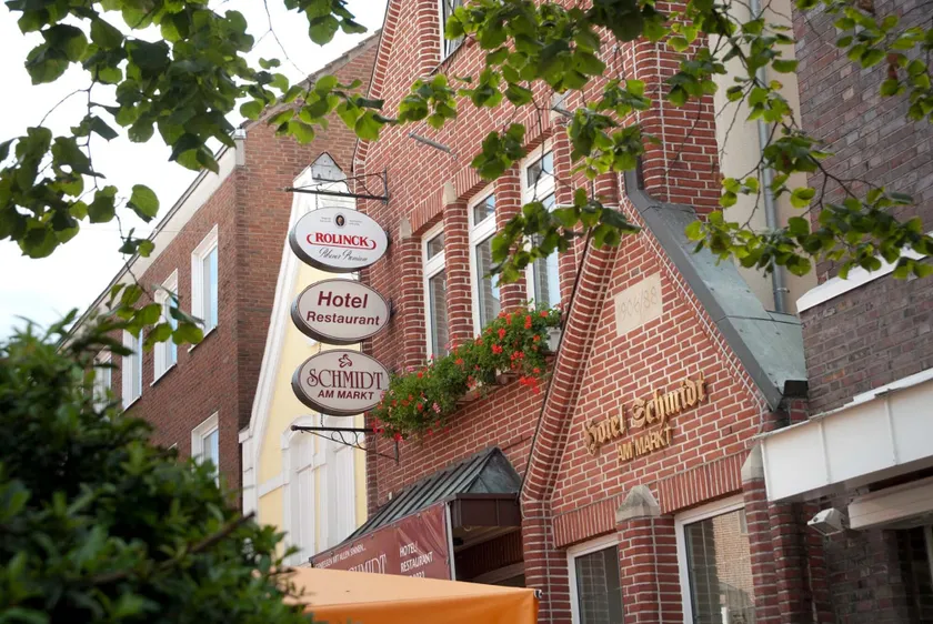 Hotel Schmidt am Markt - Image 1