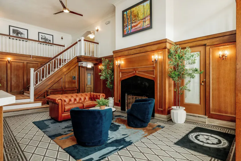 Eugene Hotel - Image 1