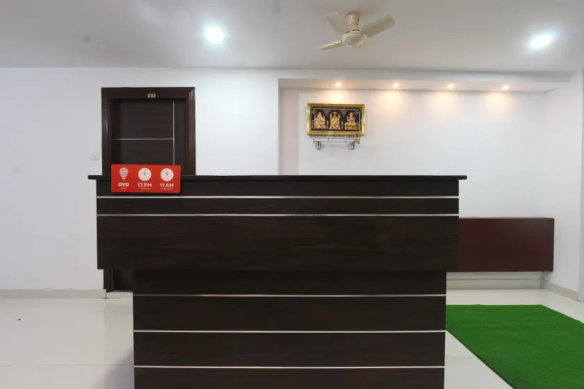 Hotel O V R Residency Near Sri Amruth Chithra Mandira - Image 1
