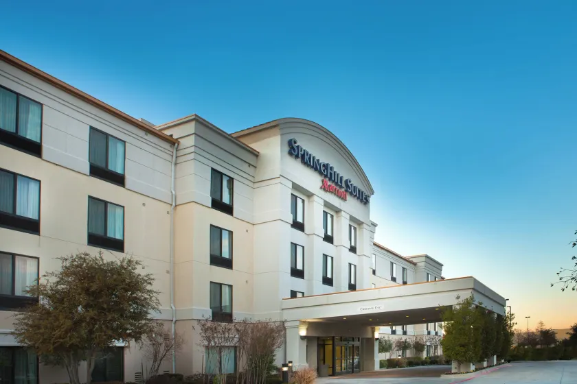 SpringHill Suites Dallas DFW Airport North/Grapevine - Image 1