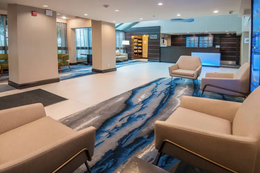 Fairfield Inn & Suites by Marriott Dallas DFW Airport South/Irving - Image 1