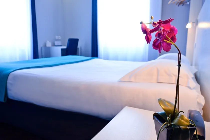 Hotel Le Comty - Image 1