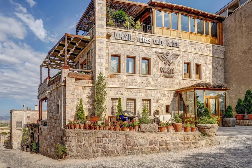 Vasıl Cave Hotel - Image 1