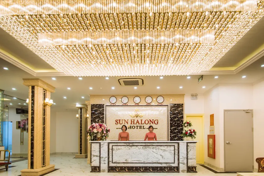 SUN HOTEL Bãi Cháy Hạ Long - Image 1