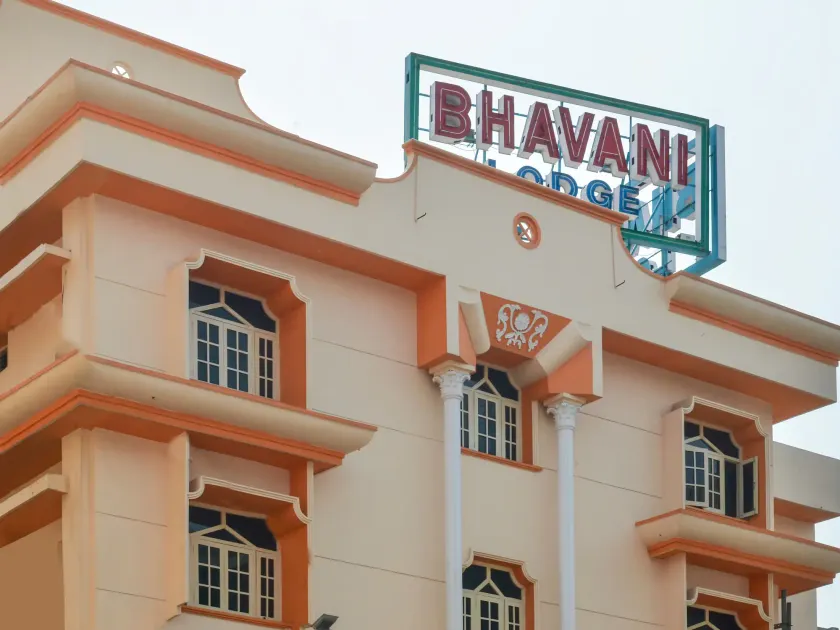 Hotel Bhavani Lodge - Image 1