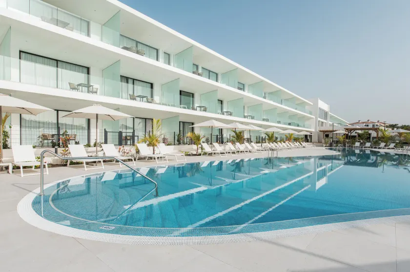 Amarilla Golf Residences - Image 1