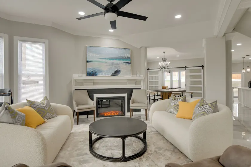 5 Mi to Inner Harbor: Expansive Family Getaway - Innenbereich