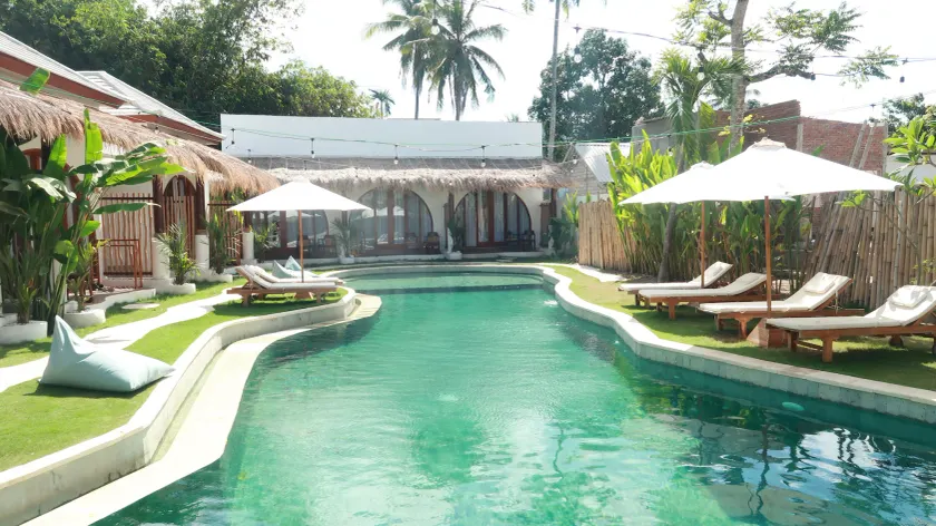 Roh Villas Kuta Lombok - Image 1