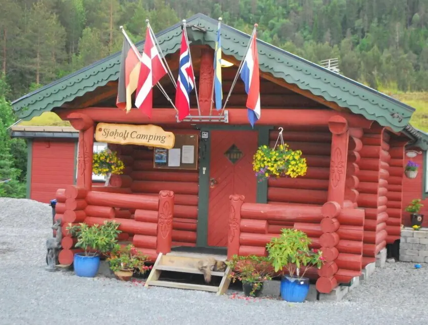 Sjøholt Camping - Image 1