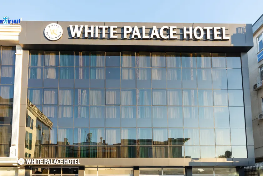 WP White Palace Hotel - Image 1