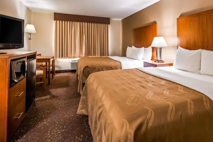 Quality Inn Tomah - Image 1