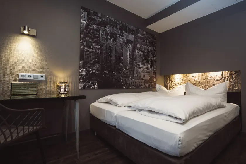 Hotel am Augustinerplatz - Image 1
