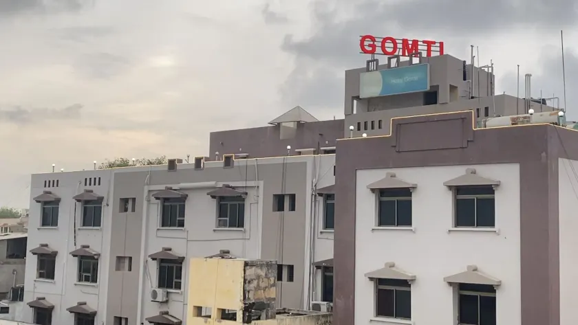 Hotel Gomti - Image 1