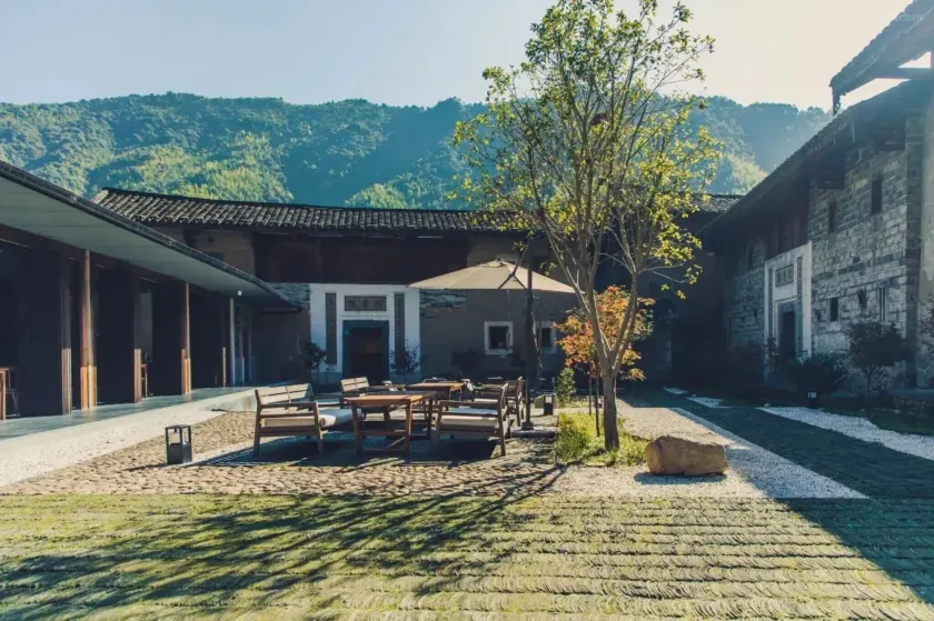 Tsingpu Tulou Retreat 青普文化行馆 南靖土楼店 - Image 1