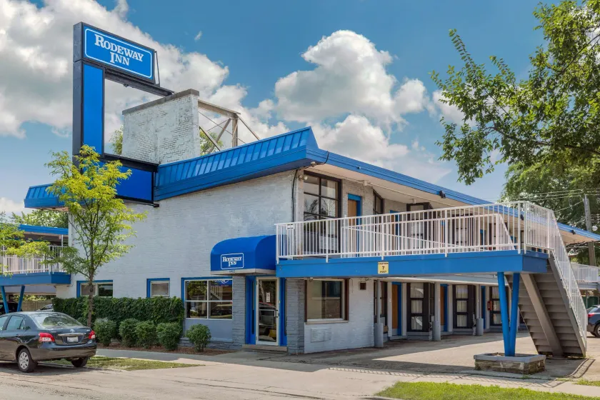 Rodeway Inn Chicago North Shore - Lincolnwood - Image 1