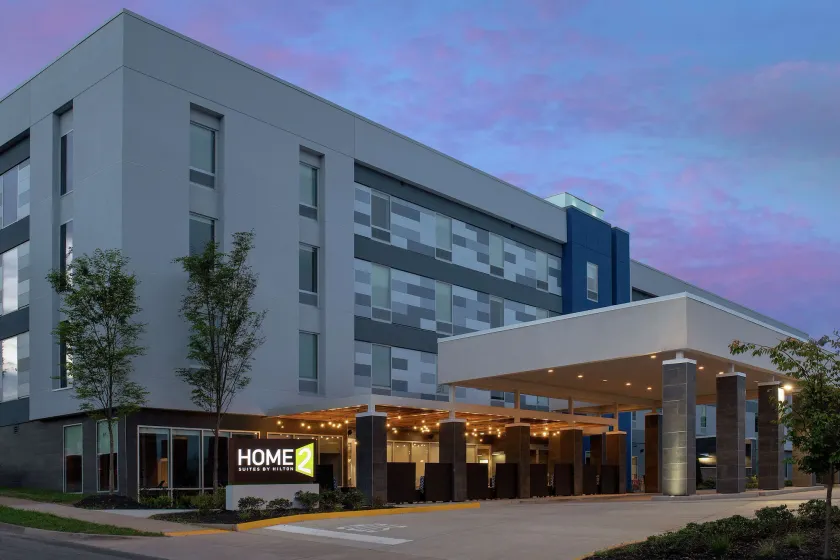 Home2 Suites by Hilton Charlottesville Downtown - Image 1