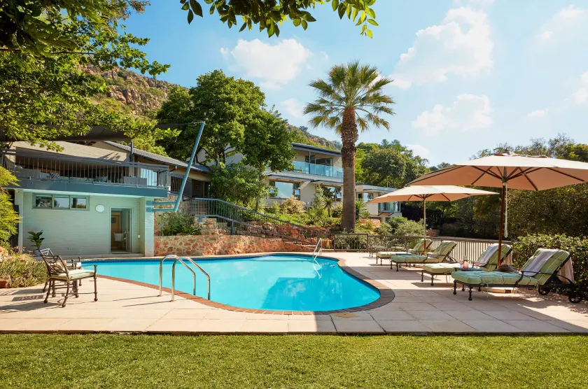 The Cliffside Boutique Getaway - Image 1