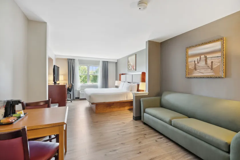 Saco Bay Hotel - Image 1