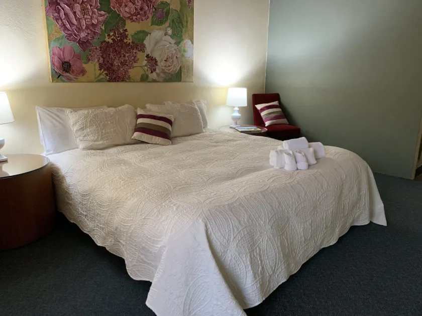 Temora Motel - UNDER NEW MANAGEMENT - Image 1