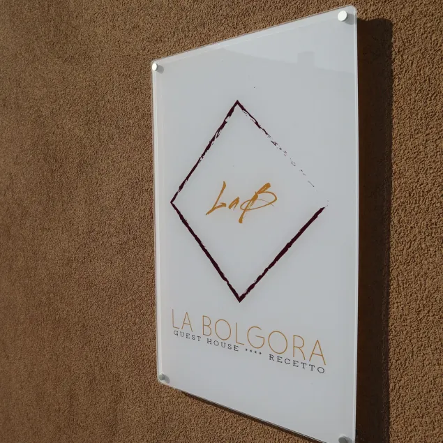 La Bolgora Guesthouse - Image 1