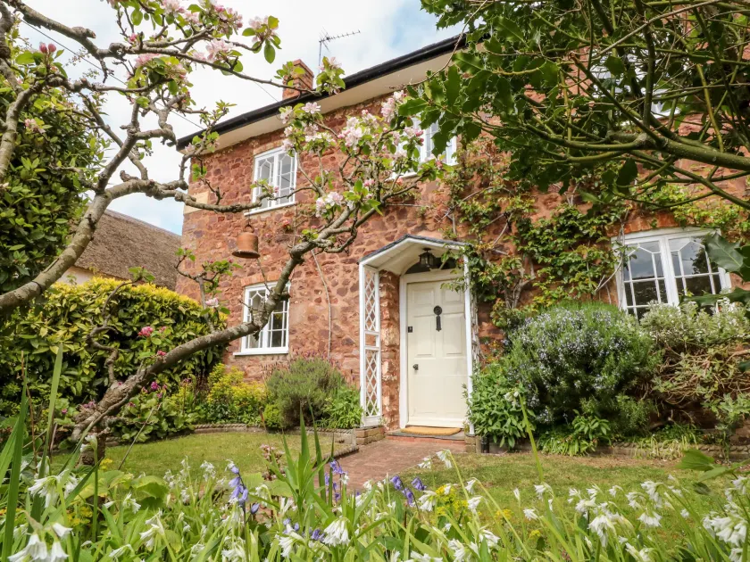 Vine Cottage - Image 1