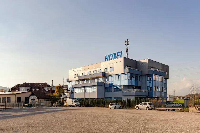 Garni Hotel Azul - Image 1
