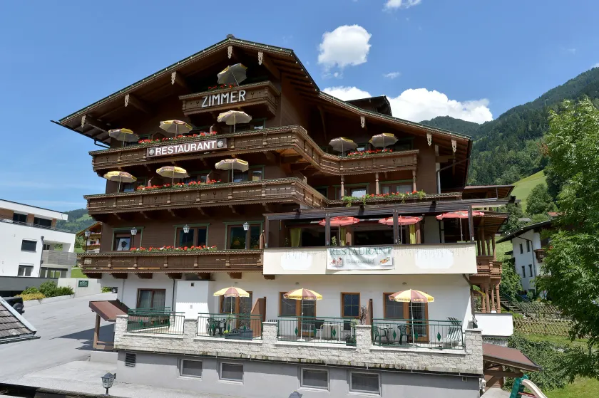 Hotel Eckartauerhof - Image 1