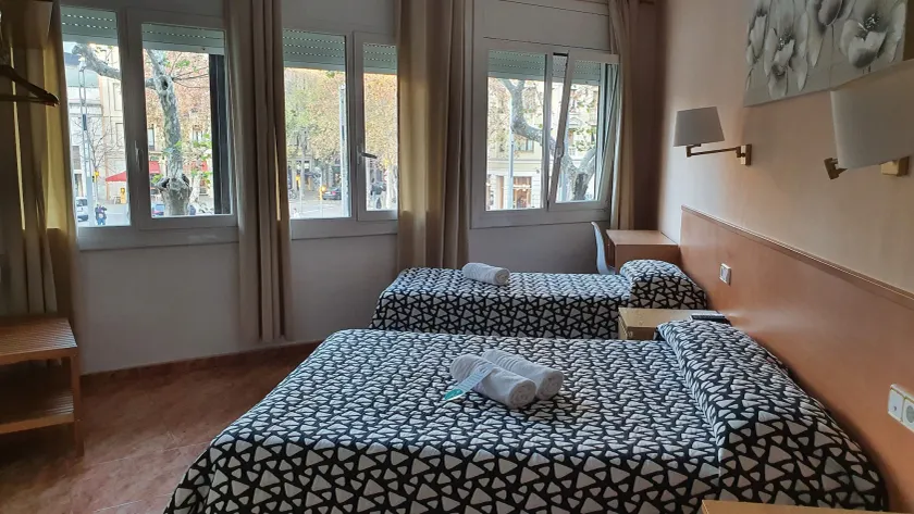 Hostal Rio de Castro - Image 1