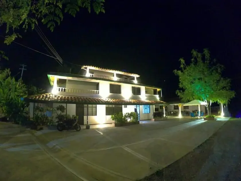 hotelvillalucila - Image 1