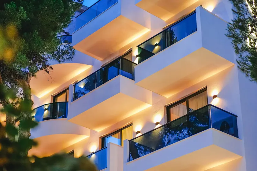 Hotel Havana - Image 1