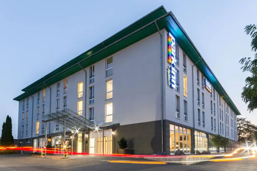 Park Inn by Radisson Göttingen - Image 1