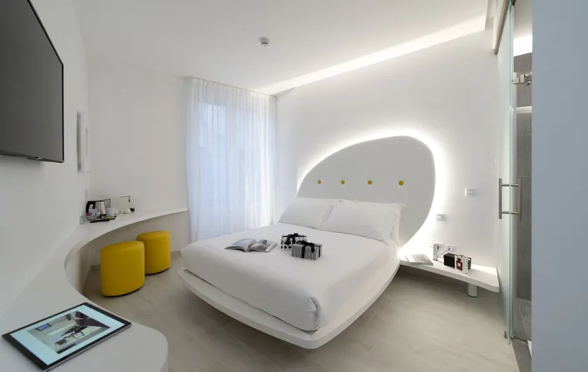 AHD Rooms - Image 1