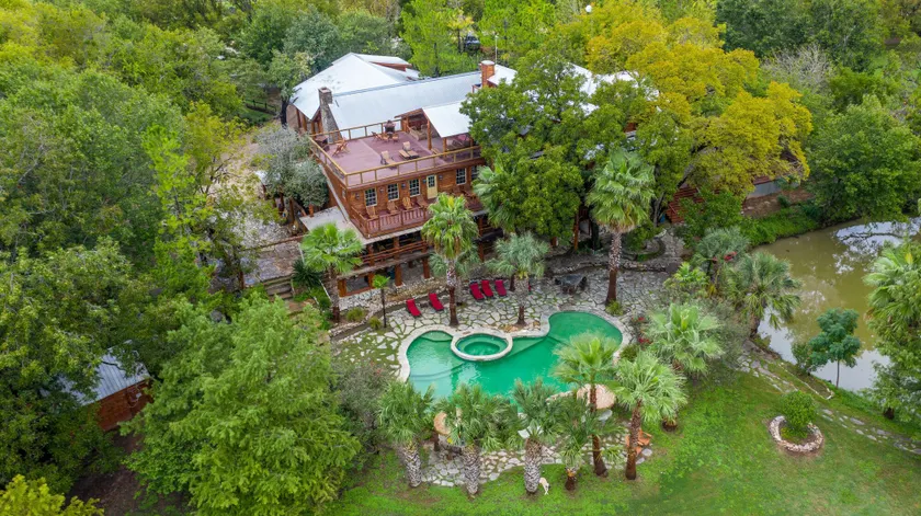 Moon River Ranch - Image 1
