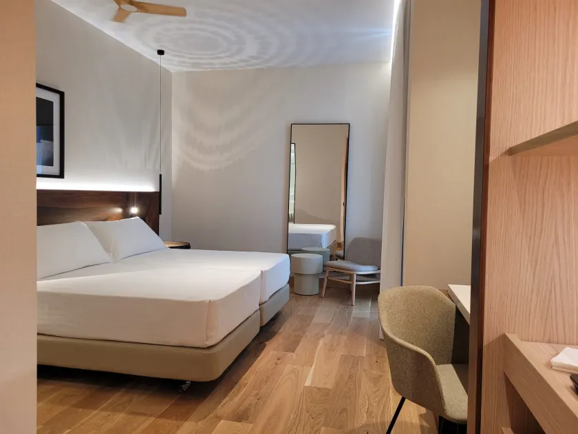 Hotel Zenit San Telmo - Image 1