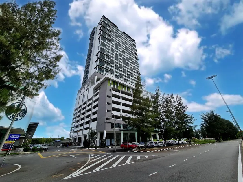 Swan Garden Resort Hotel - Image 1