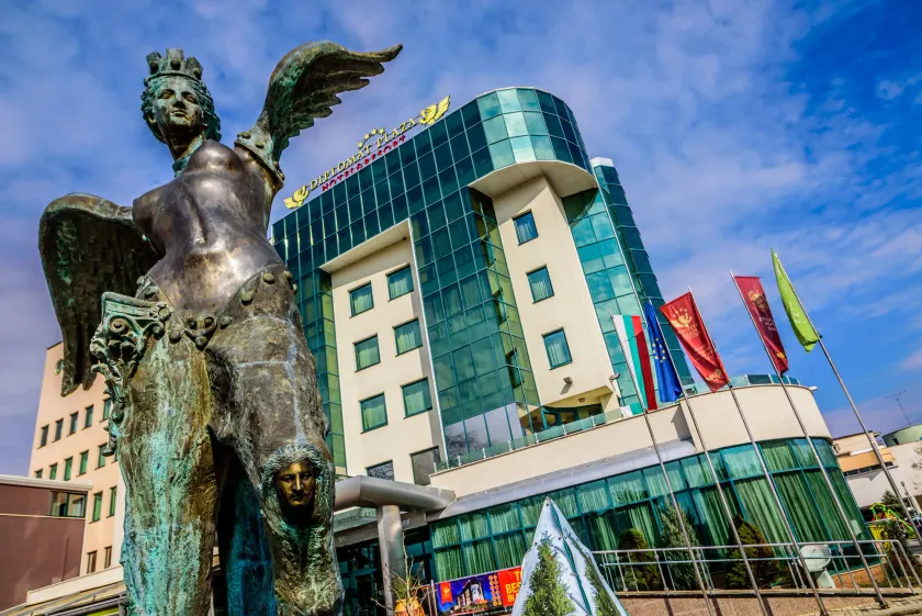 Diplomat Plaza Hotel & Resort - Image 1